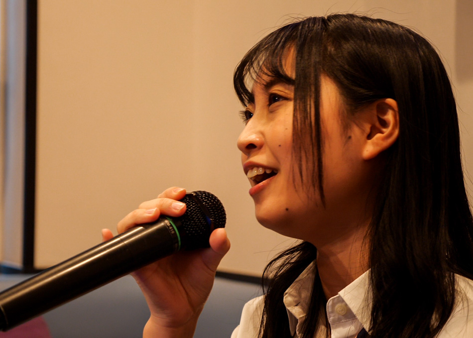japanese karaoke player